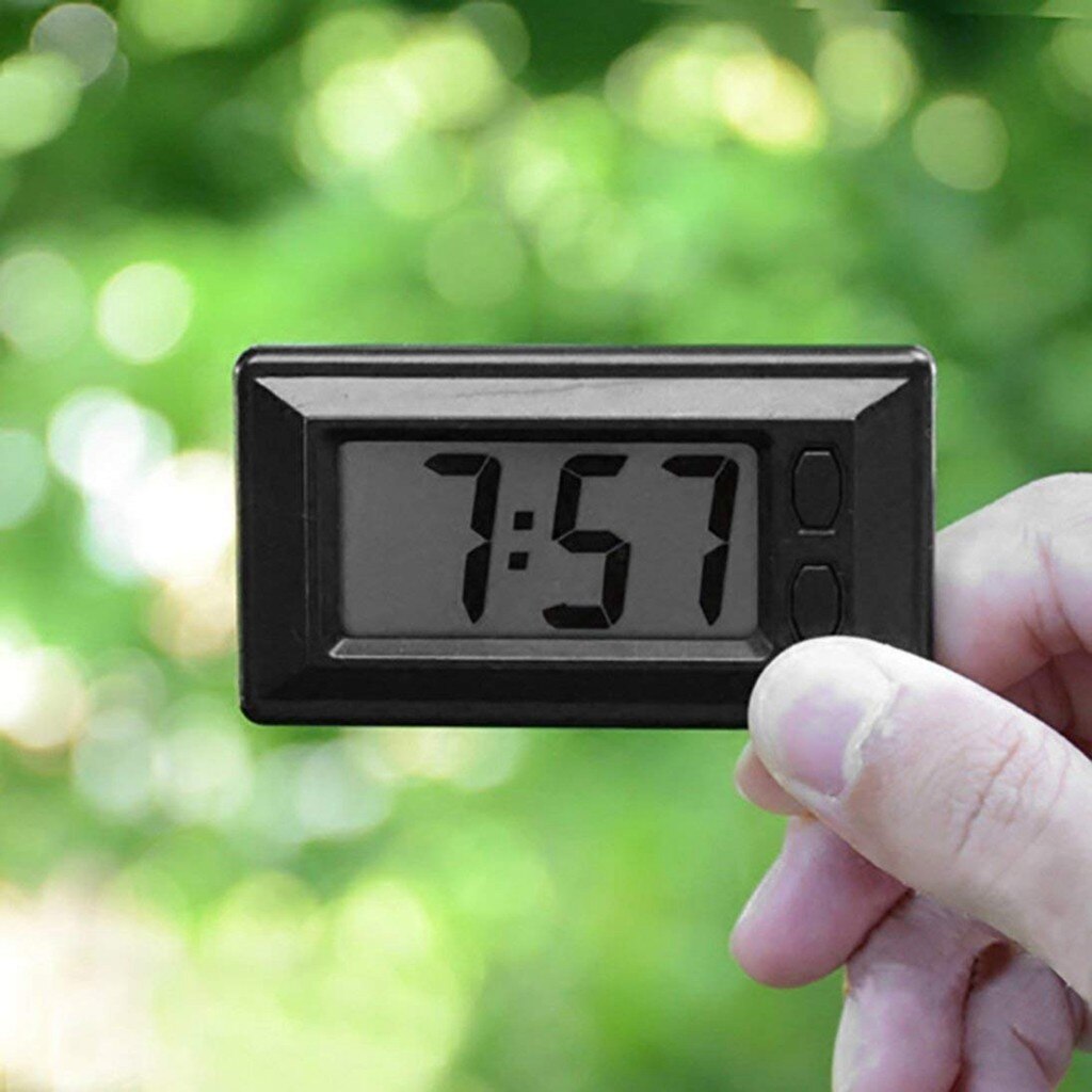 Mini digital bil elektronisk klokke kalender mini holdbar elektronisk klokke gjennomsiktig lcd-skjerm digital med suger universal