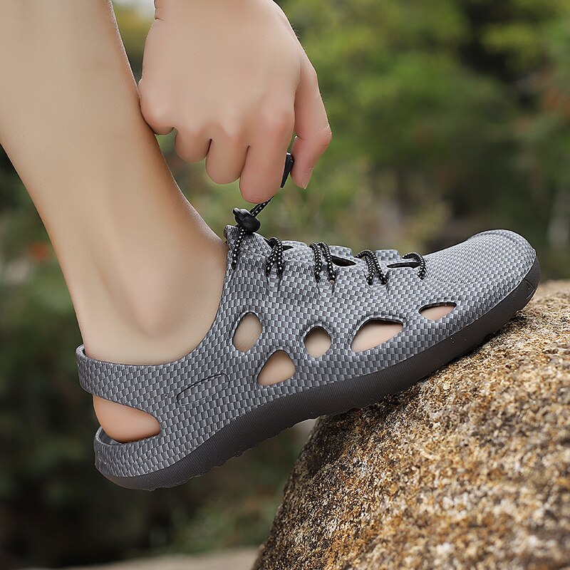 Sandali estivi uomo sandali Casual leggeri di alta qualità scarpe da ospedale con memoria morbida uomo Slip On Beach pantofole da acqua Zapatos Hombre