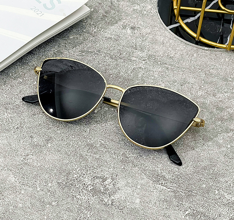 Occhiali da suola Vintage ▾ con montatura a occhi – Grandado