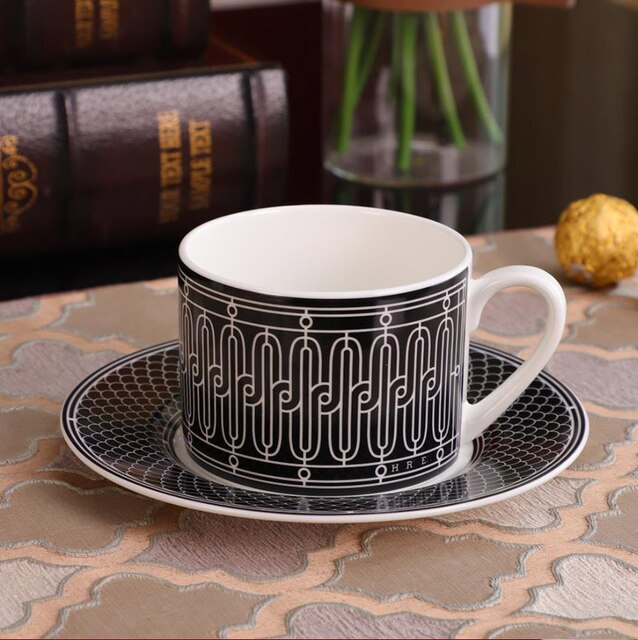 Classic European Bone China Coffee Cups and Saucers Tableware Coffee Plates Dishes Afternoon Tea Set Home Kitchen: 2
