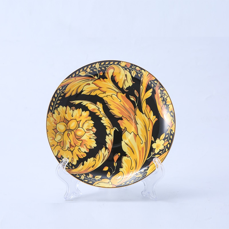 Luxury Porcelain Gold Dinner Plate Kitchen Accessories Dinnerware Serving Flower Plate For Dessert Food Eruope Dishes Bone China