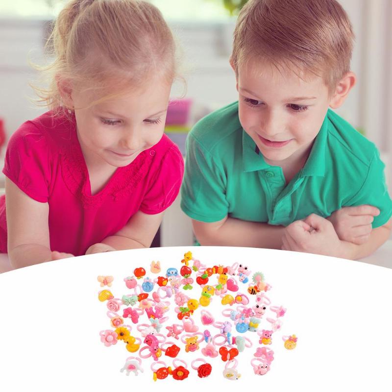 50pcs Plastic Kids Cartoon Colorful Children Ring Girl Birthday Party