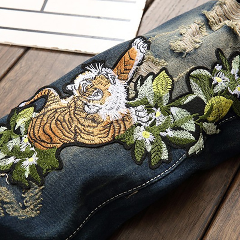 #39 mænds tiger broderi huller ripped jeans slim distressed trendy denimbukser