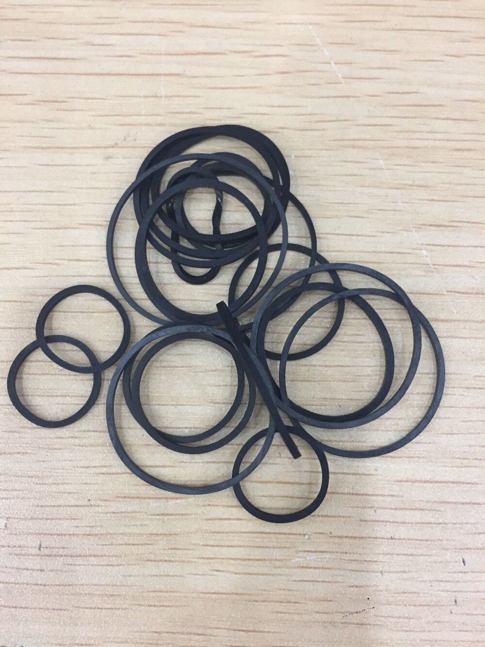 1 zak 20 stks/zak DVD CD VCD Transmissie riem alle size gevouwen lenth 2.5-5.5 cm dikte 1.2mm rubber riem aandrijving riem