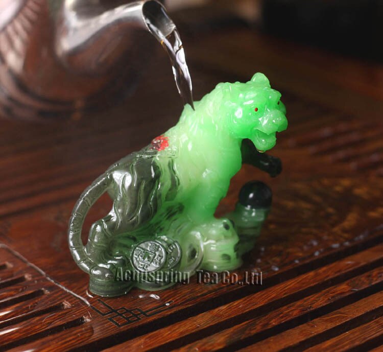 Tigre verde, amuletos de la suerte, zodiaco chino, sheniao, mascota allocroica, adorno fengshui, novedosos, mascota de té, S1015Ahu
