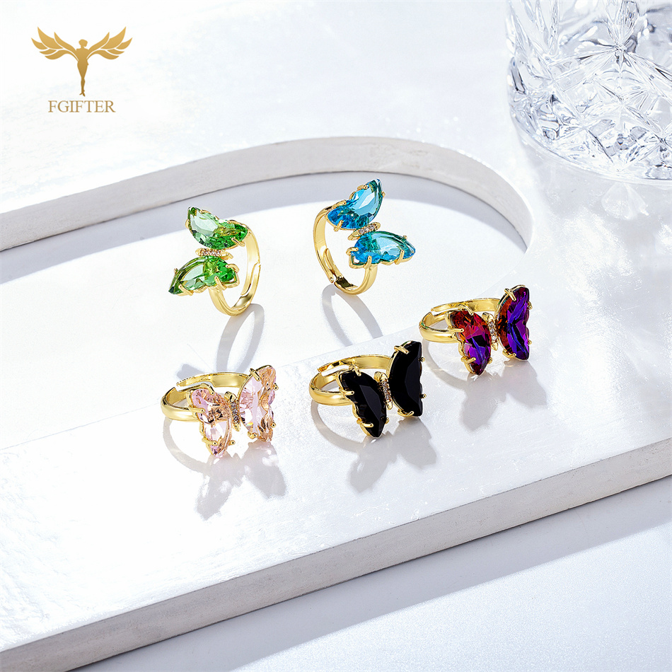 Anillos de mariposa de circón en 18 colores para mujeres y niñas, accesorios de joyería para dedo de mano de cobre de Color dorado de lujo, de tamaño ajustable