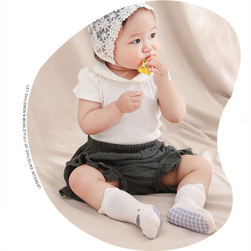Nuovi calzini da pavimento per bambini autunno inverno calzini da bambino in cotone pettinato con animali da cartone animato rosa calzini per bambini antiscivolo per 0-5 anni