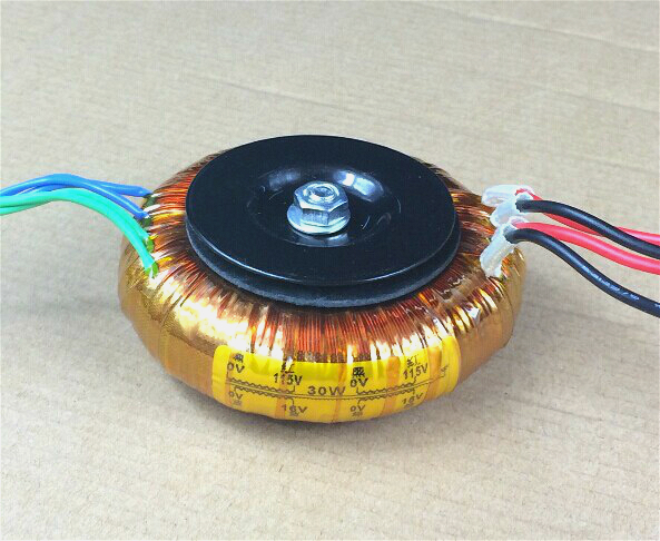Der hifi 30w o-typ-transformatorausgang verfügt über dual 8v- und dual 16v- spezifikationen.