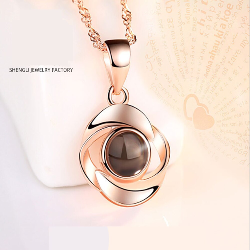 Rose Hanger Ketting - 17x20mm Hartvorm - 100 Talen 'Ik Hou Van Jou' Projectie - S925 Sterling Zilver