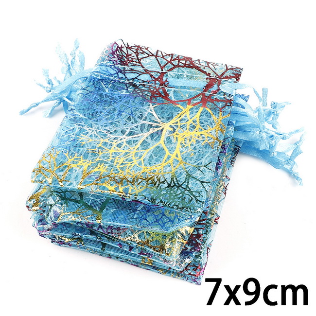 Hurtownie 10 sztuk 50 sztuk wykwintne koral projekt sznurkiem torby z organzy biały niebieski torby do pakowania torby na prezenty ślubne biżuteria woreczki: Blue  7x9cm / 10pcs