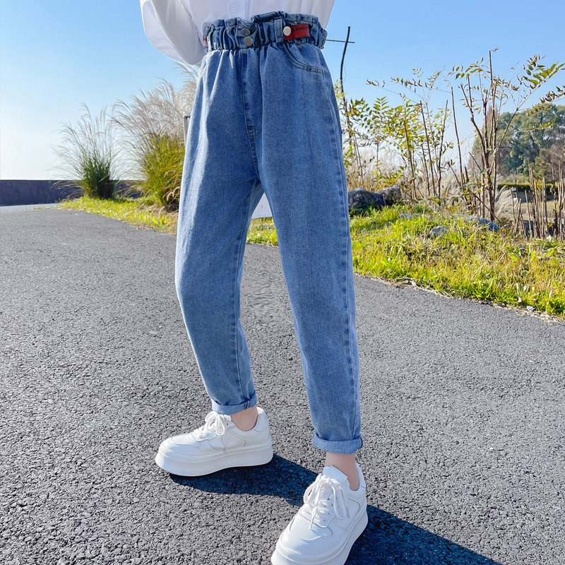 Bambini 2022 nuovo arrivo moda coreana Jeans Casual per ragazze vita elastica pantaloni in Denim tinta unita Jeans per bambini per adolescenti