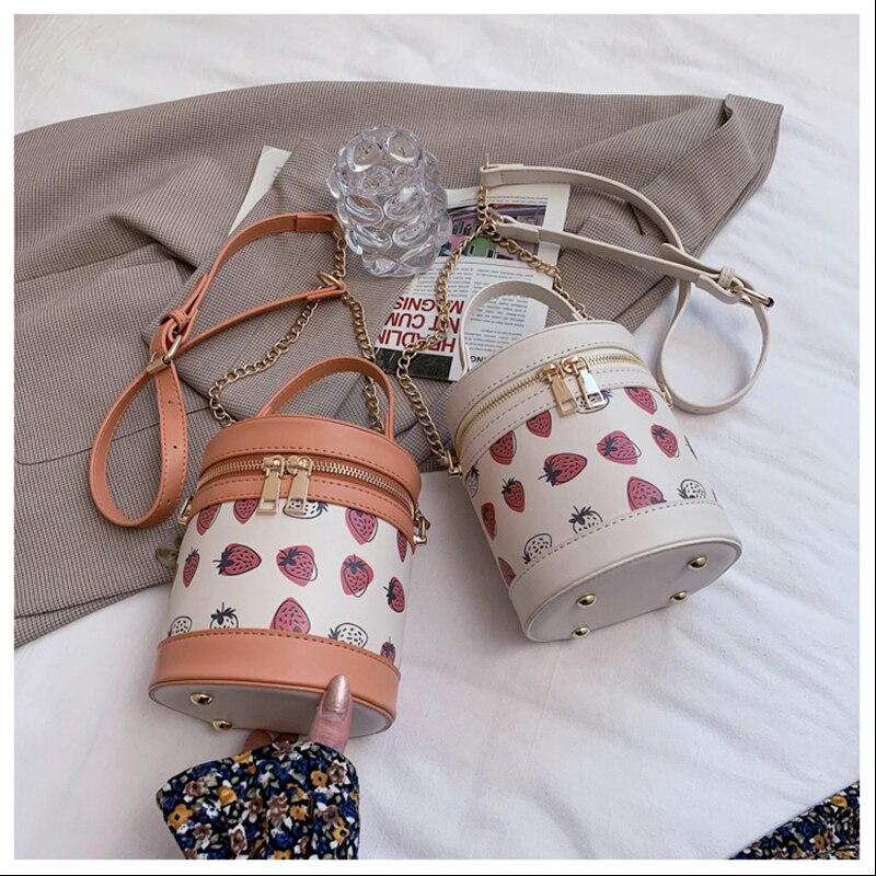 PU Leather Purses and Handbags for Women Luxury Girls Female Shoppers Sweet Strawberry Chain Bucket Wallet