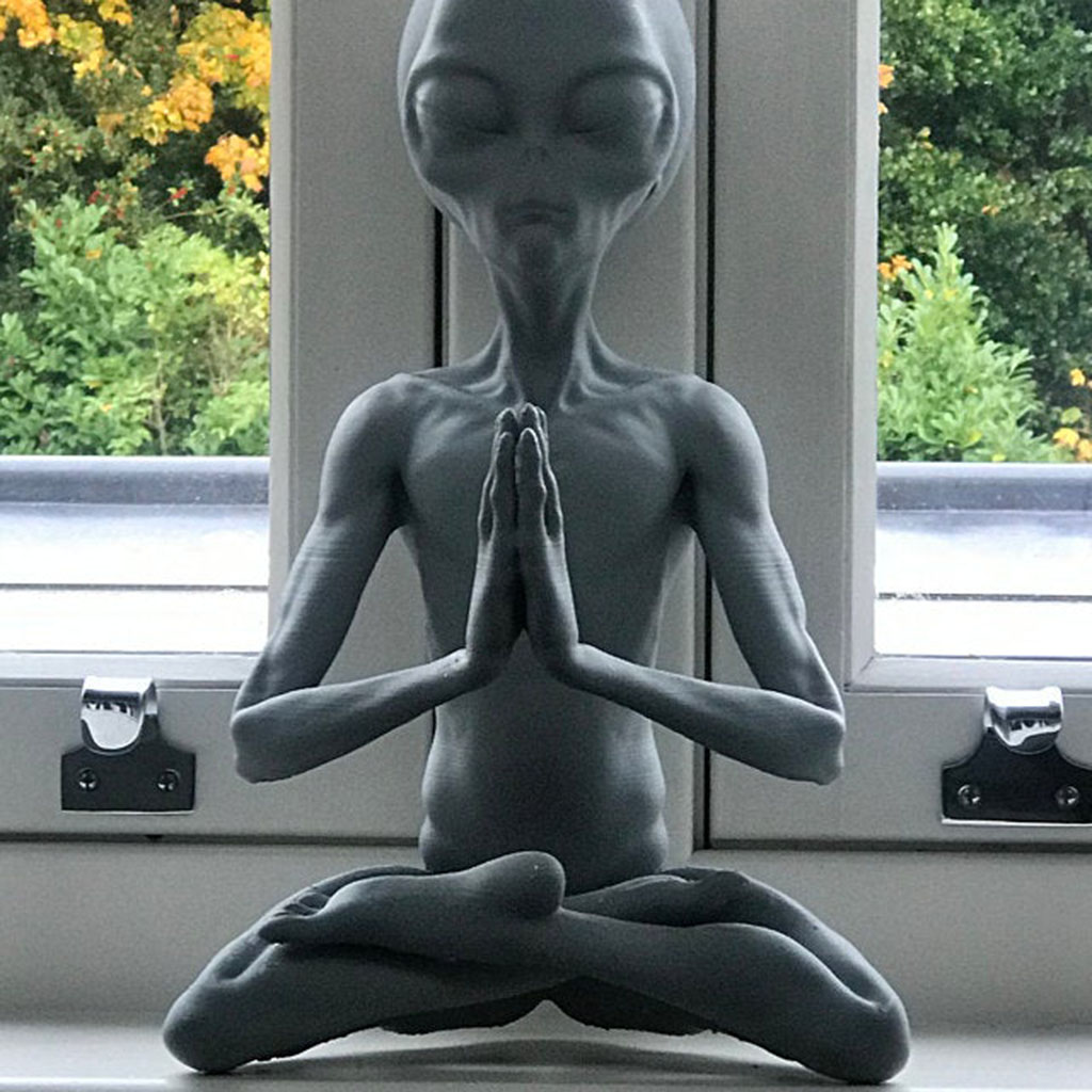 Sculpture de méditation mystérieuse ovni extraterrestre, Statue d&#39;ornement, Console d&#39;invité artistique de bureau en bois, décor de Table