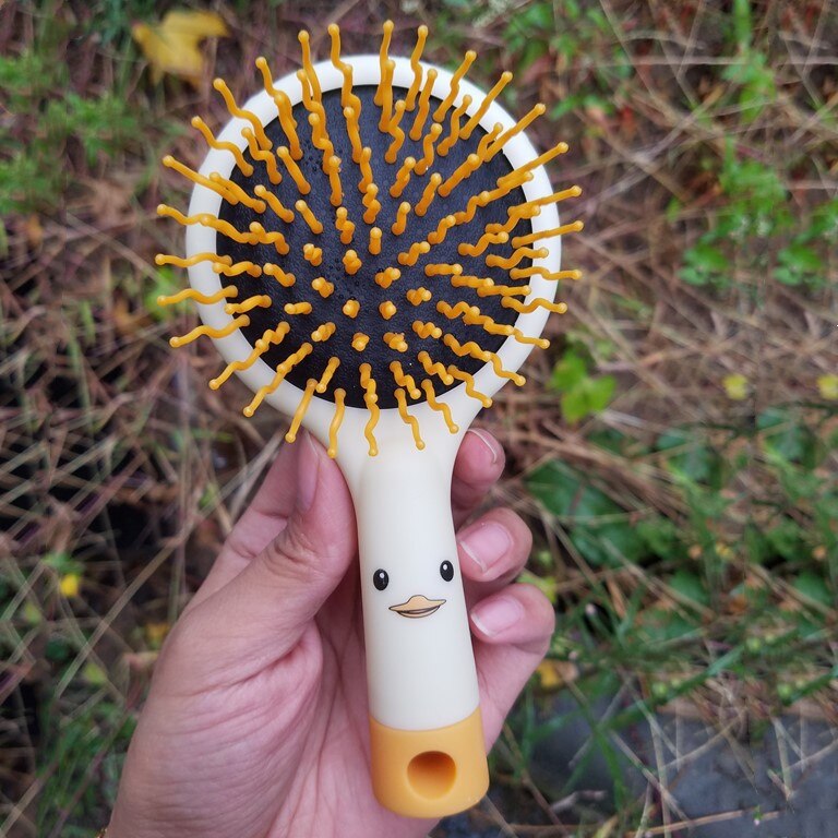 1Pcs Haar Kam Massage Haar Borstel Ronde 4 Kleuren Mini Airbag Kam Met Spiegel Reizen Haarborstel Make Kam Haar accessoires: yellow duck