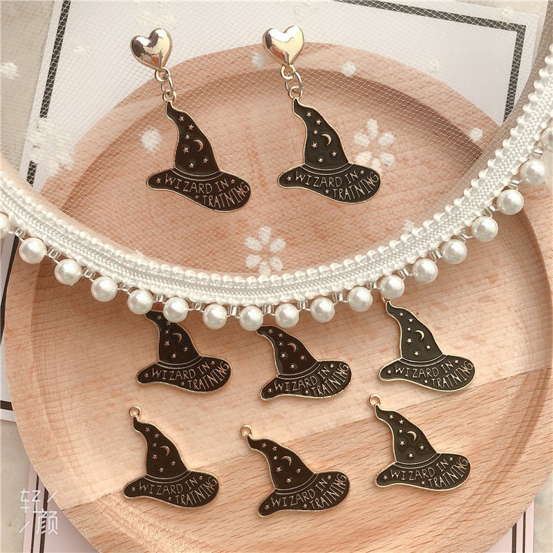 10 teile/paket Halloween hexe hut Emaille Charms Handwerk Metall Ohrring Schlüsselbund Charme DIY Schmuck Machen Zink Legierung