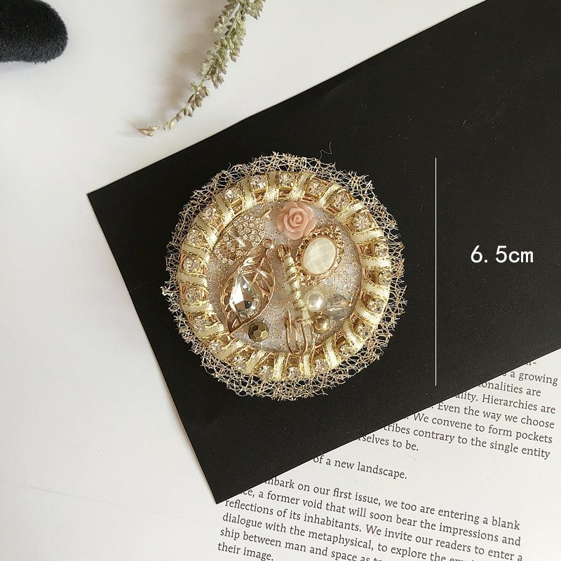 Beroemde Luxe Bloem Kwastje Broche Parel Boog Nummer 5 Sieraden Broches Pins Broach Voor Vrouwen Vintage Accessoires: Antique Silver Plated
