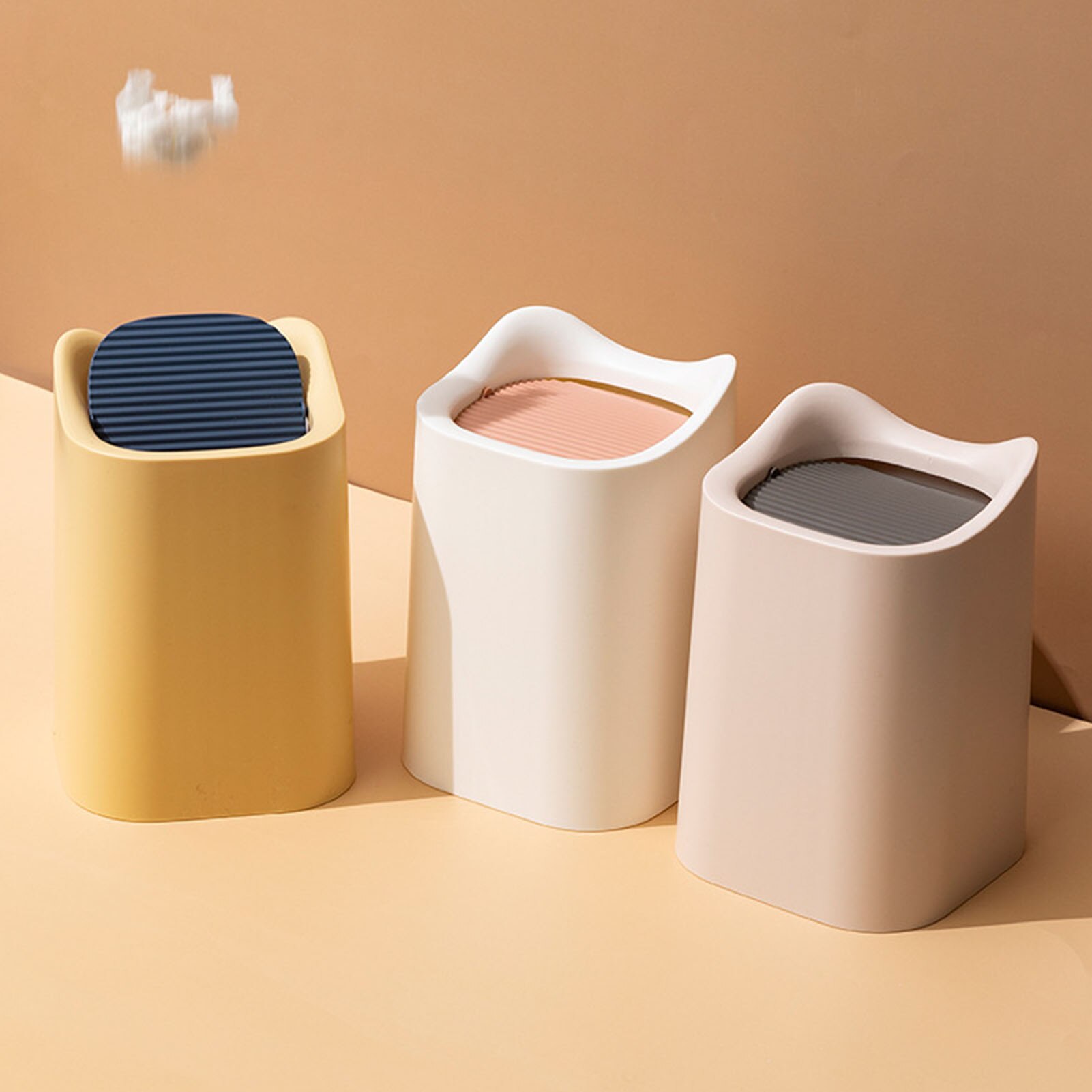 Northern Europe Mini Waste Bins Desktop Trash Can Office Plastic Basket Portable Bedroom Living Room Kitchen Trash Can