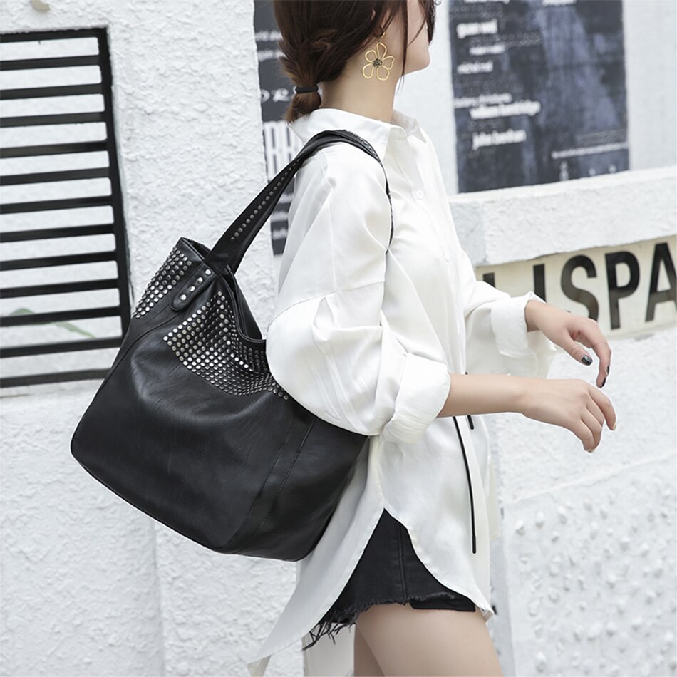 Säck stor väska klassiska nitar handväskor kända märken kvinnor axelväska casual shopping tote hög kapacitet damer crossbody väskor