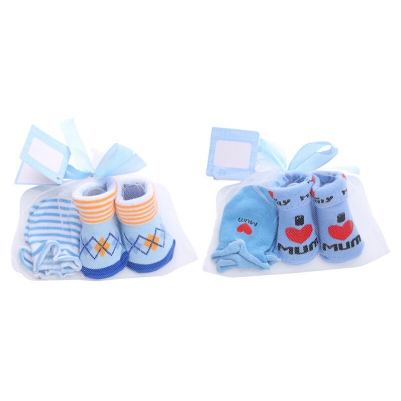 Casual Newborn Baby Boy Cute Bibs Gloves Set Baby Striped Polka Dot Non-Slip Cotton Mid Stockings And Gloves Set