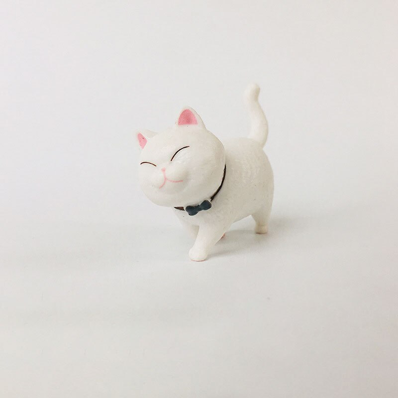 Figuras de miniaturas de animales en PVC, 1 Uds., figuras de gatos con cascabel japonés, adornos artesanales creativos para decoración del hogar: 5