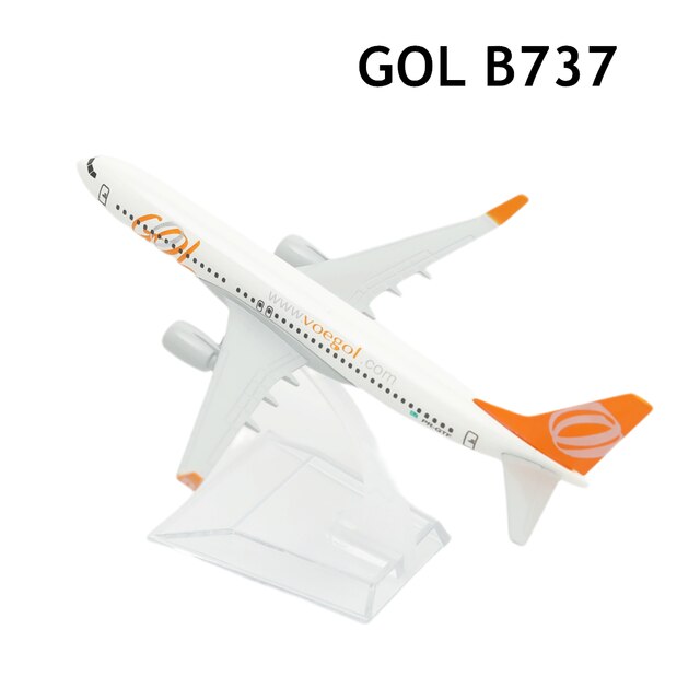 Scala Fedex Cargo Airplane lega Diecast Model 15cm World Aviation da collezione Souvenir giocattoli in miniatura per ragazzi: GOL B737