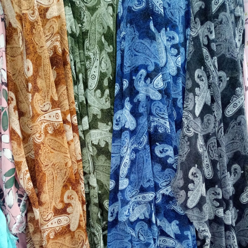 Chiffon boheme print paisley stof gør-det-selv sytilbehør åndbart kjole stof blomsterprint chiffon kjole stof