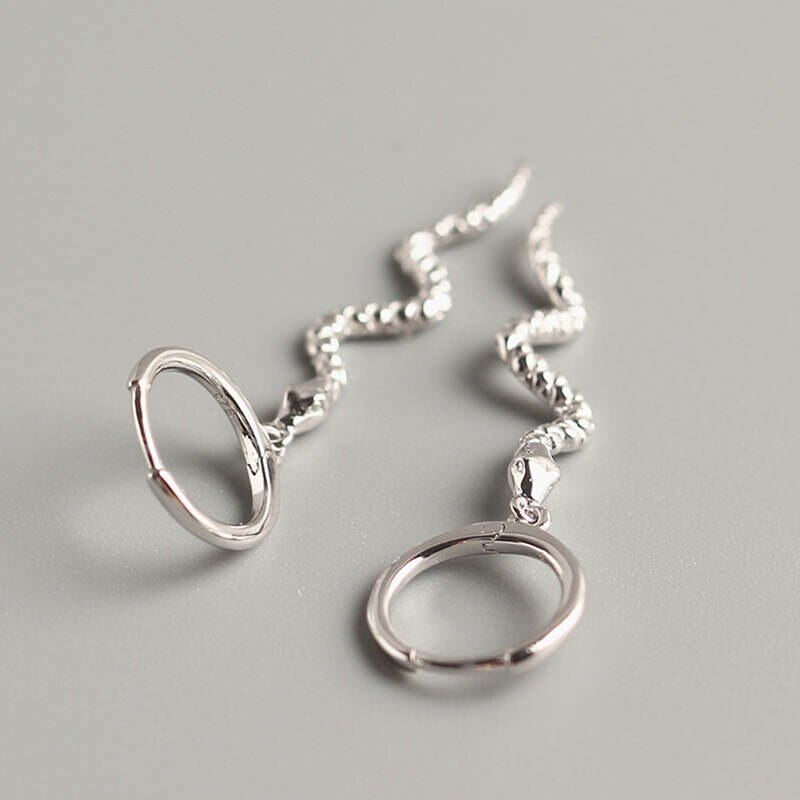 Inzatt Echt 925 Sterling Zilveren Snake Oorringen Voor Mode Vrouw Party Fijne Sieraden Minimalistische Accessoires Punk: silver