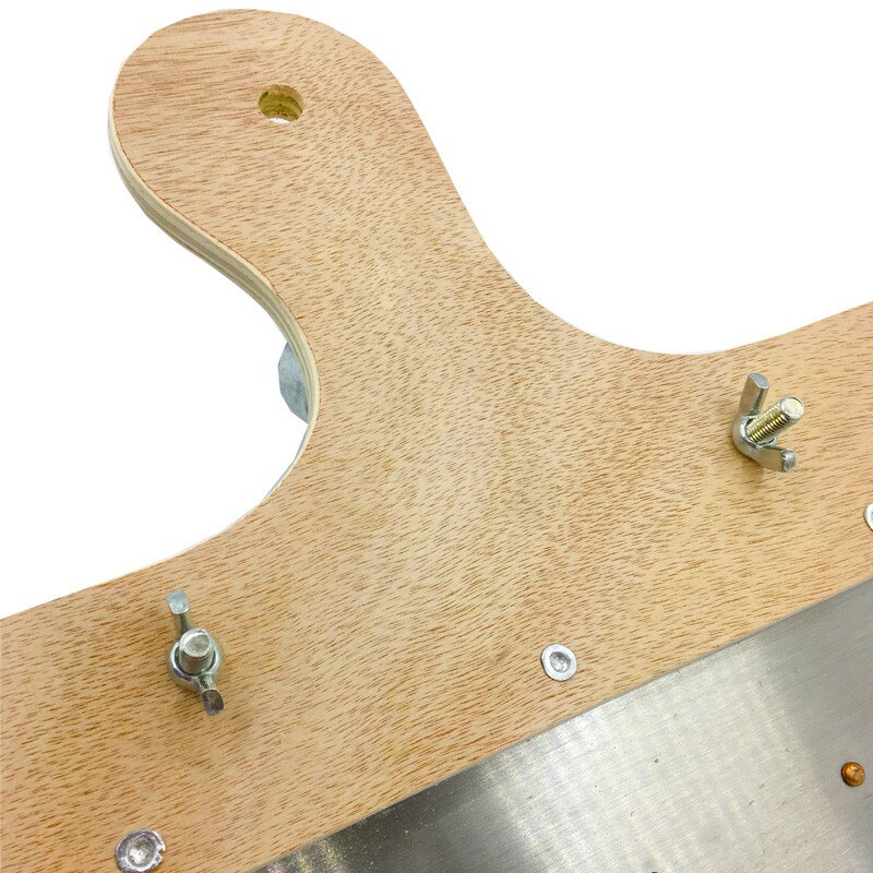 Self-leveling cement construction tools scraper