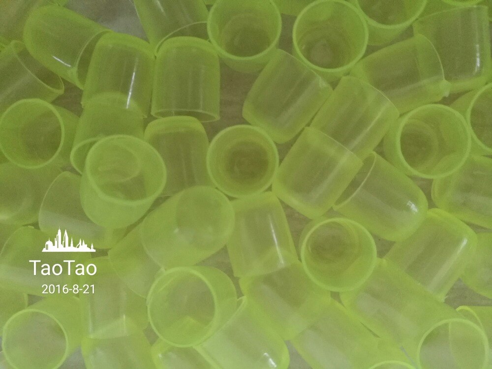 200 pcs Bee Breeding tools Female bee house Larvae incubator Beekeeping equipment Light green