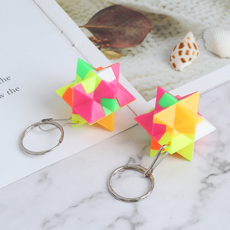 freundlicher Jungen Mini Keychain Magie Würfel Trihedron Zylinder Geschwindigkeit Würfel Puzzle Neo Cubo Magico Lernen Pädagogisches Spielzeug