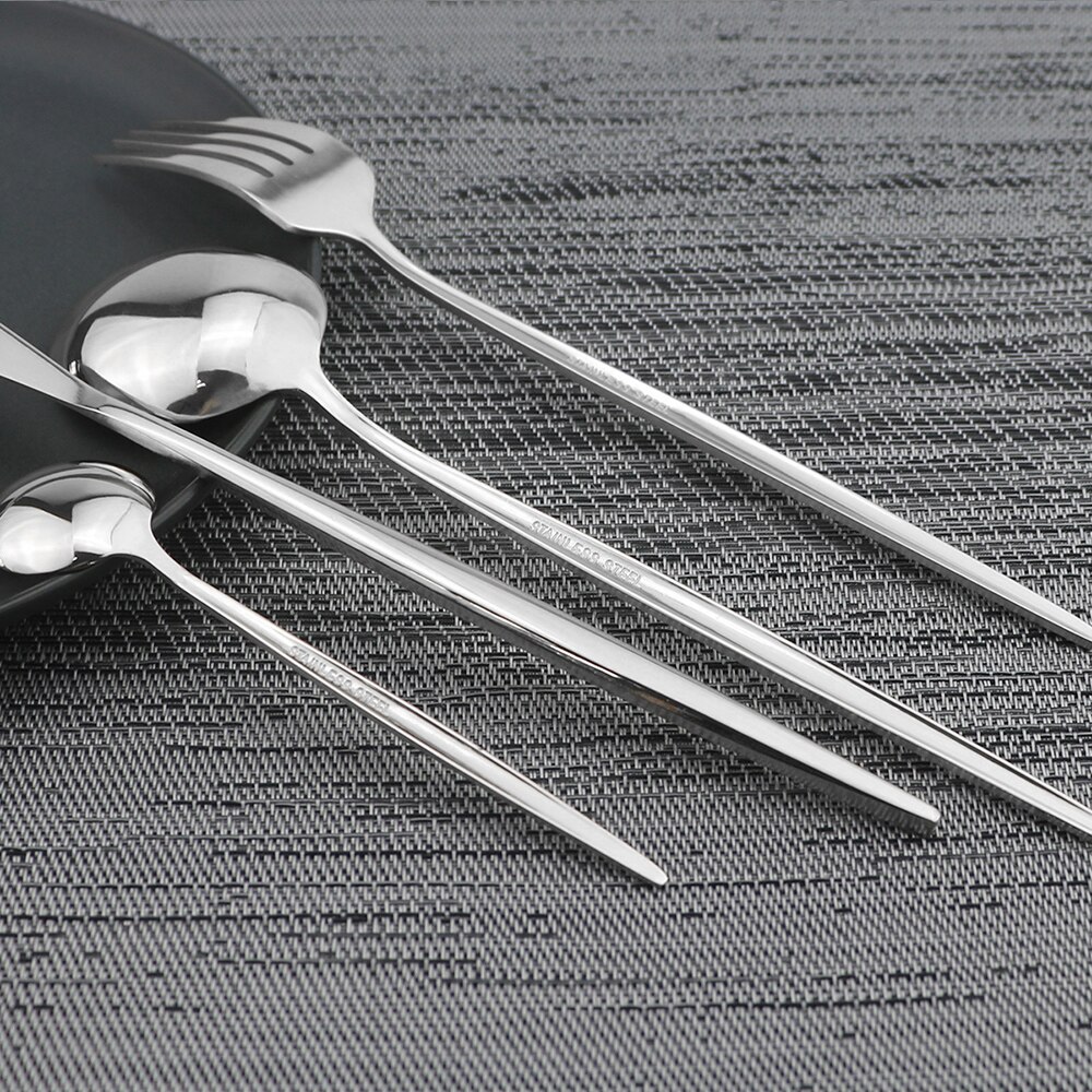 Juego de cubiertos dorados con mango negro, 24 Uds., cuchillo de acero inoxidable, tenedor, cuchara, vajilla, juego de cubiertos, vajilla de cocina para Festival,