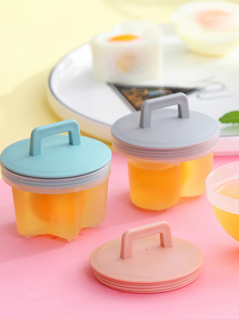 4 Pcs/Set Cute Egg Boiler Plastic Egg Poacher Set Kitchen Egg Cooker Tools Egg Mold Form With Lid Brush Pancake Maker