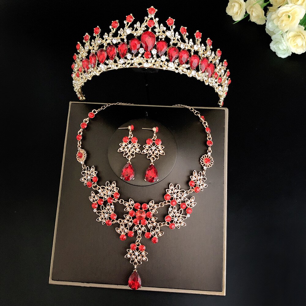 Set di gioielli da sposa in cristallo barocco oro verde rosso blu Set di gioielli da sposa con strass diadema corona orecchini girocollo Set di gioielli da sposa Dubai: 3Pcs Red Jewelry Set