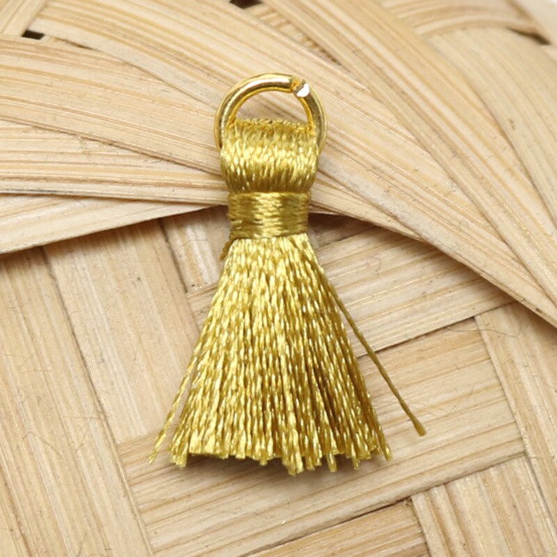 Colgante de borlas de hilo de algodón de 2cm, accesorio de joyería, con adornos de flecos pequeños, para manualidades, DIY, 20 piezas: Oro