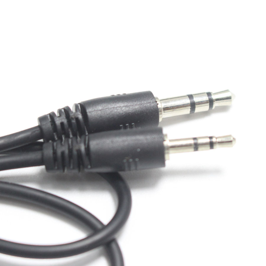 EClyxun 1pcs Stereo 2.5mm to 3.5mm Plug 3/4 pole Male Headphones Headset Car AUX MP3 Jack Socket Cable for MP3 MP4 Headphone