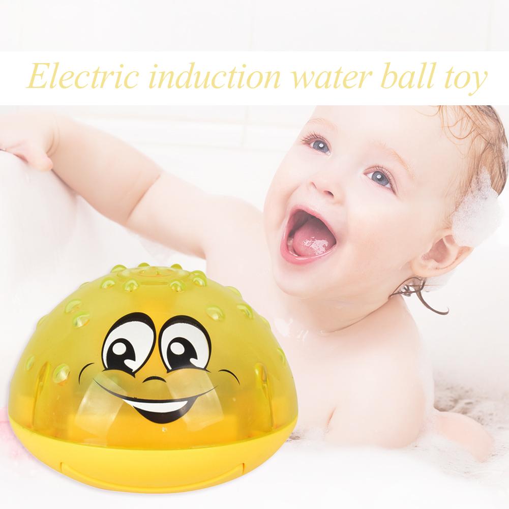 Grappige Baby Bad Speelgoed Baby Elektrische Inductie Sprinkler Bal Met Licht Muziek Kinderen Waternevel Bal Spelen Baden Speelgoed Kids