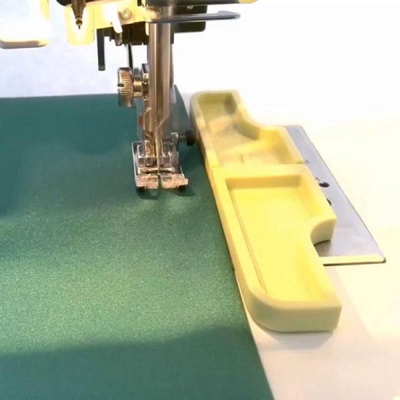 Sewing Seam Guide Positioning Plate Multi Functional Interlock Guide Grid Measure Keeper Template Sewing Machine Accessories