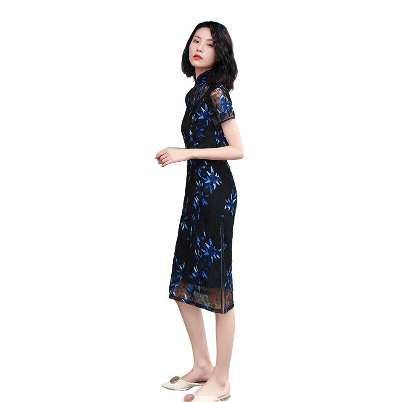 Zomermeisje blauw geborduurd modern cheongsam kant sexy midi-jurk mooie lange qipao chinese kleding avondfeestjurk