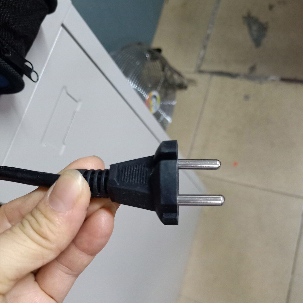 2 in 1 Framing Tacker Electric Nails Staple Gun 220V 1750W Power Tools Electric Staple Gun with 5 style Nails Choose