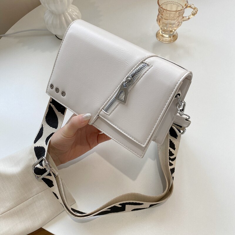 Niche Alle-Match Ins Packet Vrouwelijke Stijl Mode -Selling Messenger Pakket High-End vierkante Tas Schoudertas: WHITE