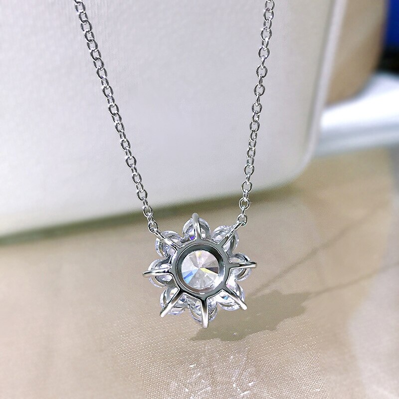 Oevas 100% 925 sterling silber high carbon diamant 43cm blumenanhänger halskette für damen funkelnder hochzeitsschmuck