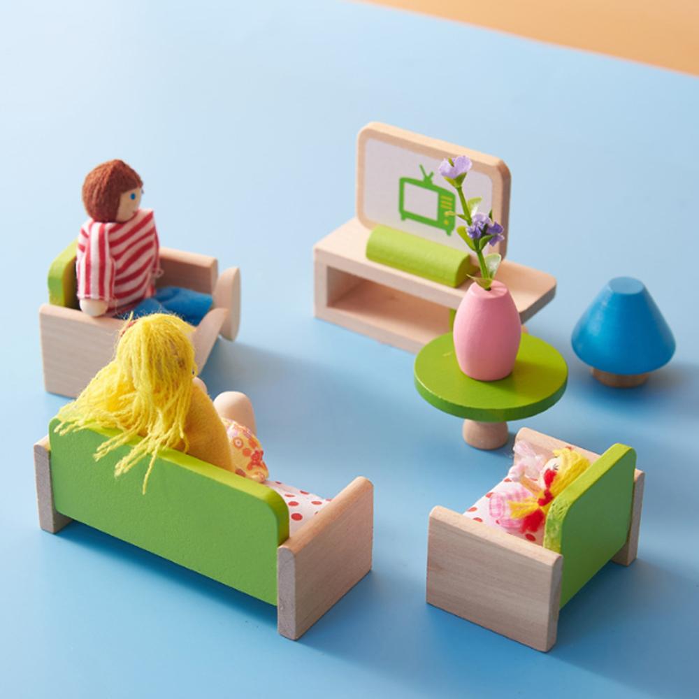 Giocattoli delicati in legno per mobili per case delle bambole Set in miniatura per bambini finta sale giochi accessori educativi per bambini: Living room 3 dolls