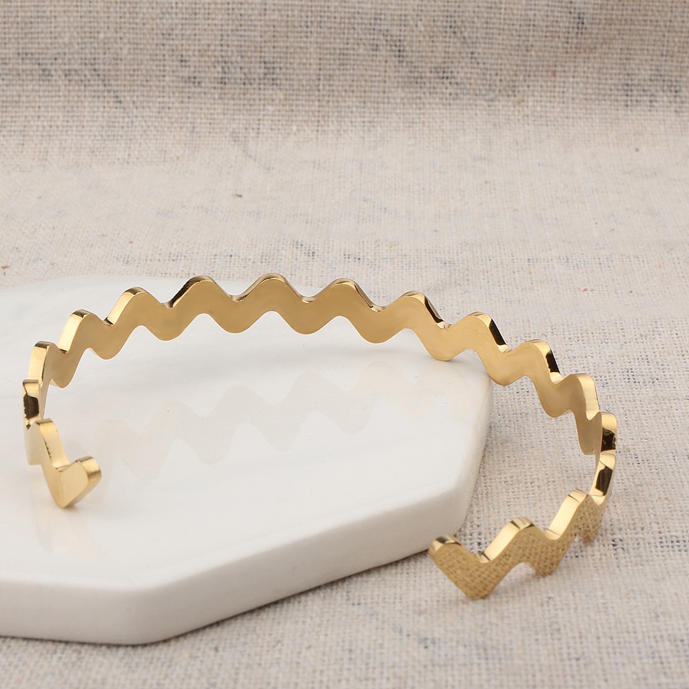 FINE4U B156 Stainless Steel Smooth Wave Bracelets & Bangles Gold Color Open Cuff Bracelets For Men Women Adjustable Bangle