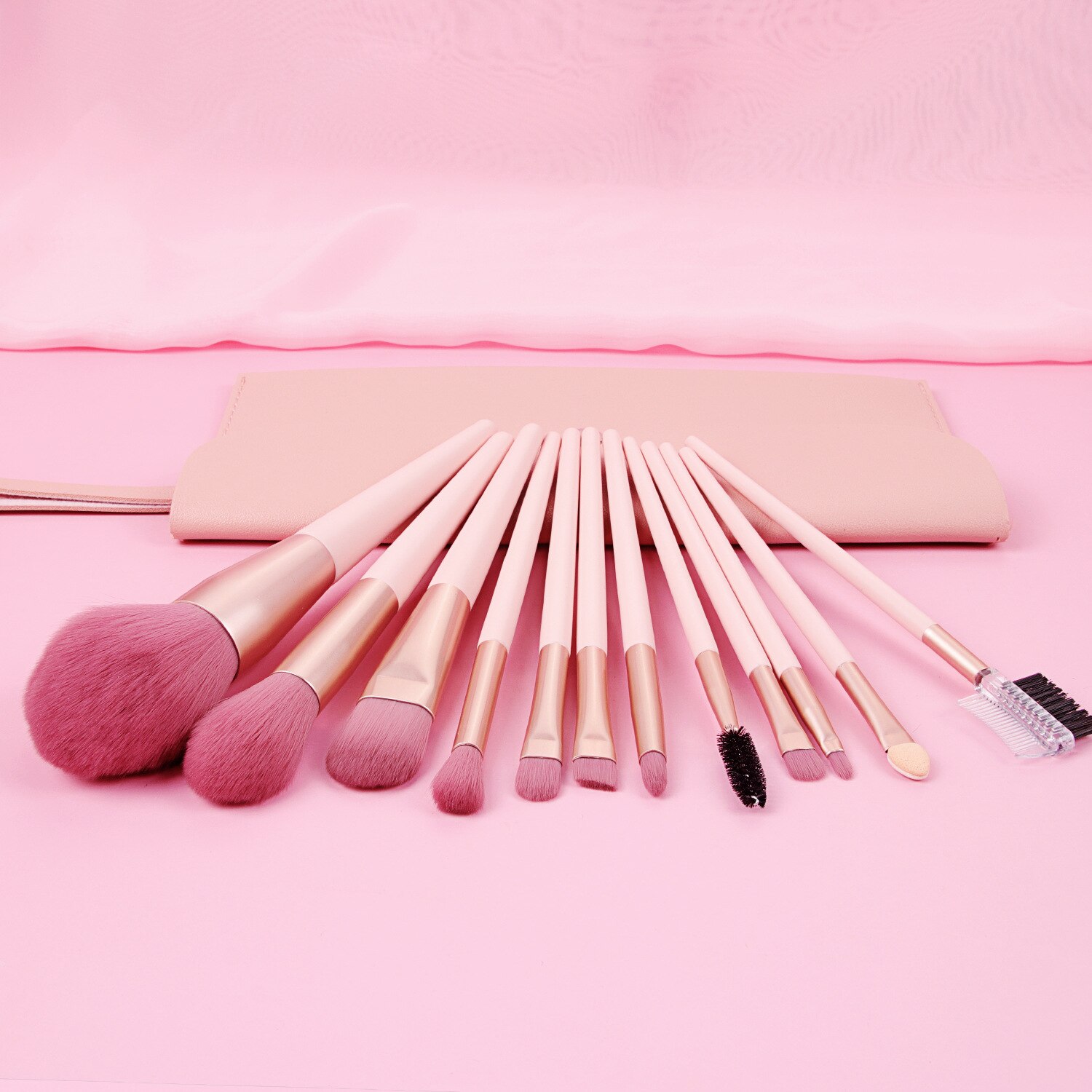 7pc/12pc Makeup Brush Pink Color Brush Set Foundation Brush Eye Shadow Brush Makeup Tool brochas maquillaje Newest