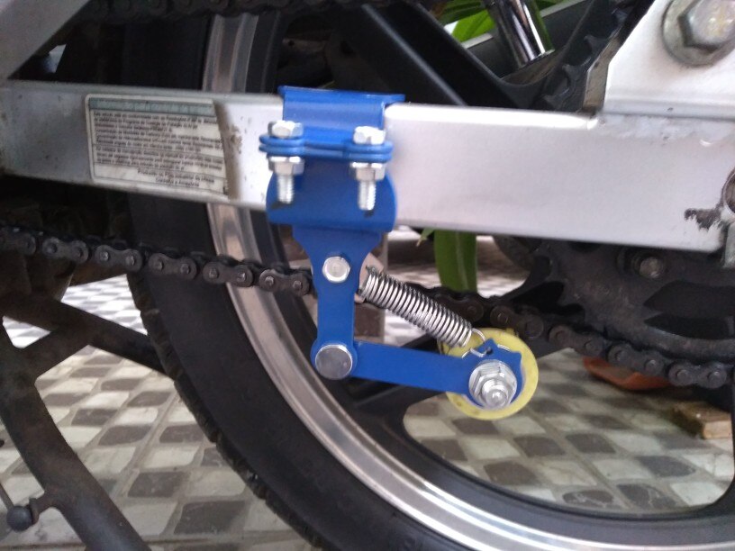 Motorsykkel deler motorsykkel kjedestrammer justering tilbehør til suzuki sfv 650 gladius  sv650 tl1000s 600 750 katana