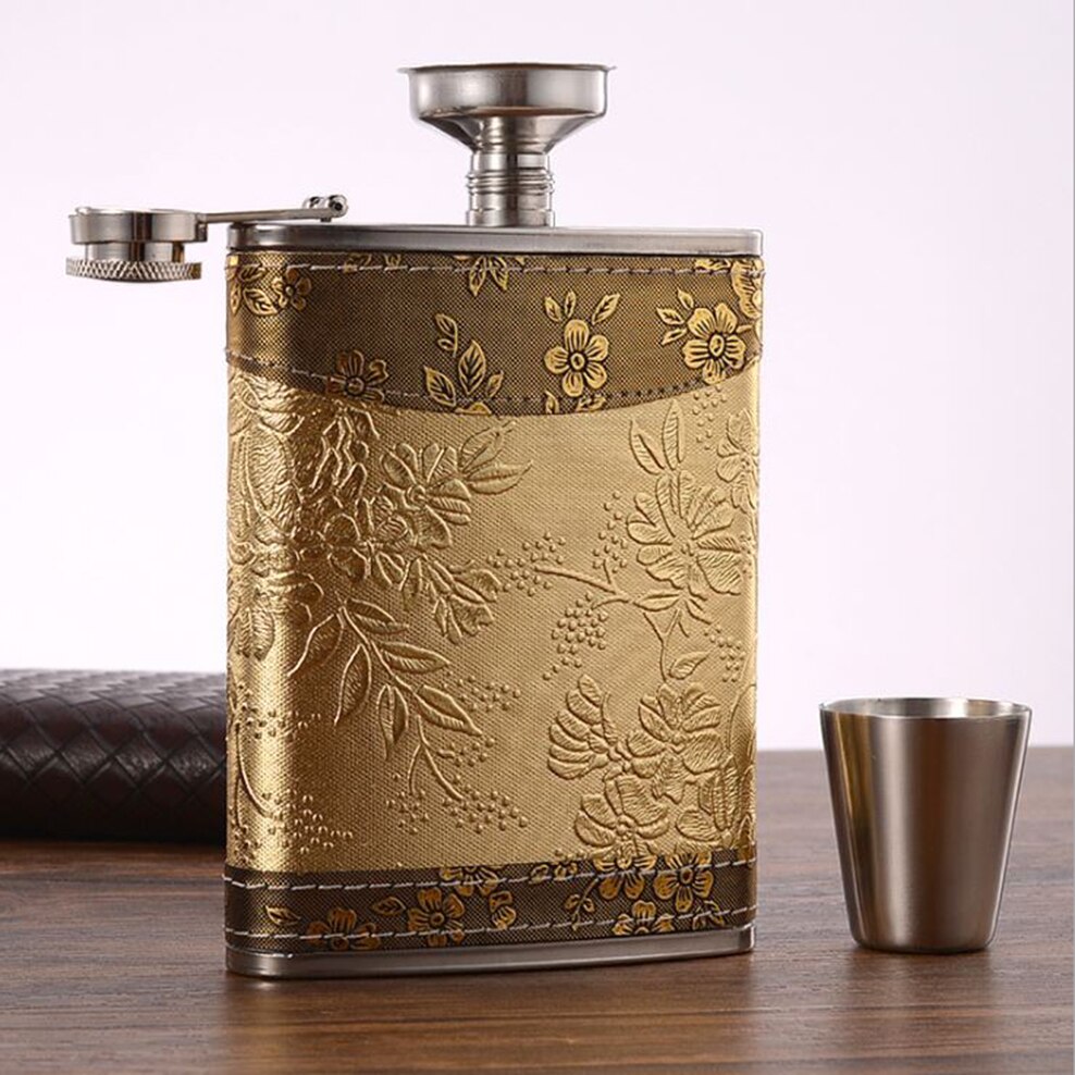 8OZ Small Hip Flask Russian Stainless Steel Hip Flask Outdoor Portable High-End Wine Bottle Metal Hip Flask Set
