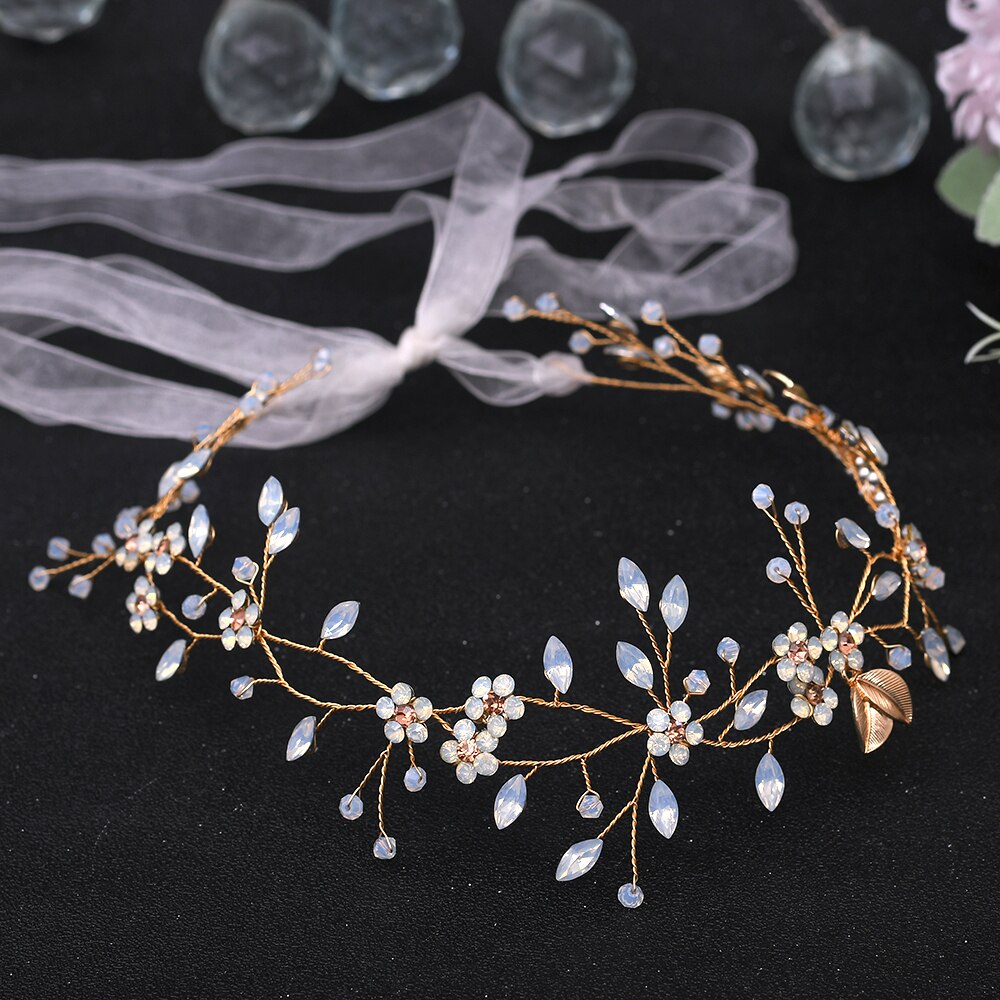 Unicra Bruid Bruiloft Haar Wijnstok Bloem Hoofdband Parel Hoofddeksel Bruids Haaraccessoires voor Vrouwen (Zilver