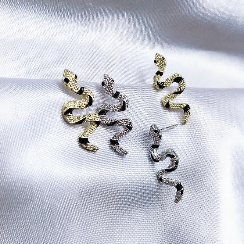 Mode Mooie Goud Zilver Kleur Snake Oorbellen Voor Vrouwen Trendy Persoonlijkheid Zwarte Geometrische Sieraden Koreaanse Dier Oorbellen