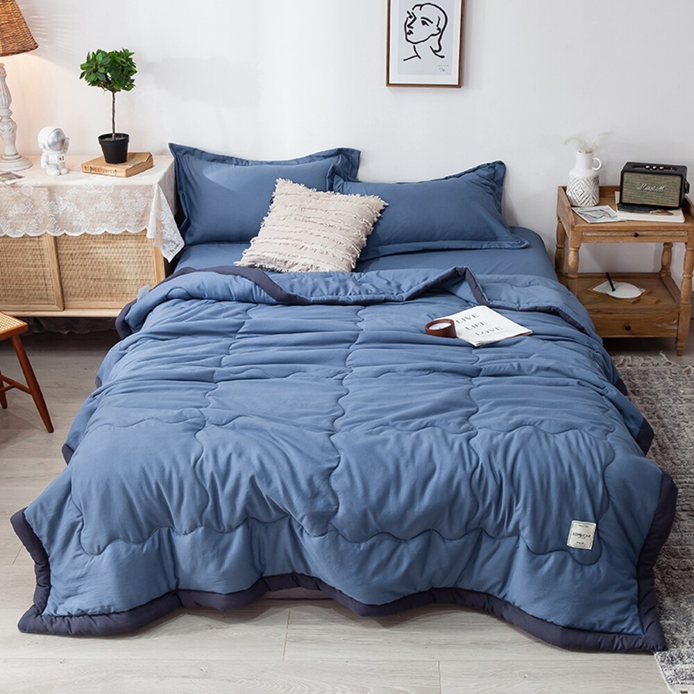 Blau Sommer Steppdecken Bettwäsche Wirft Decke Karikatur Tröster Bett Abdeckung Quilten Hause Textilien Geeignet für Erwachsene freundlicher