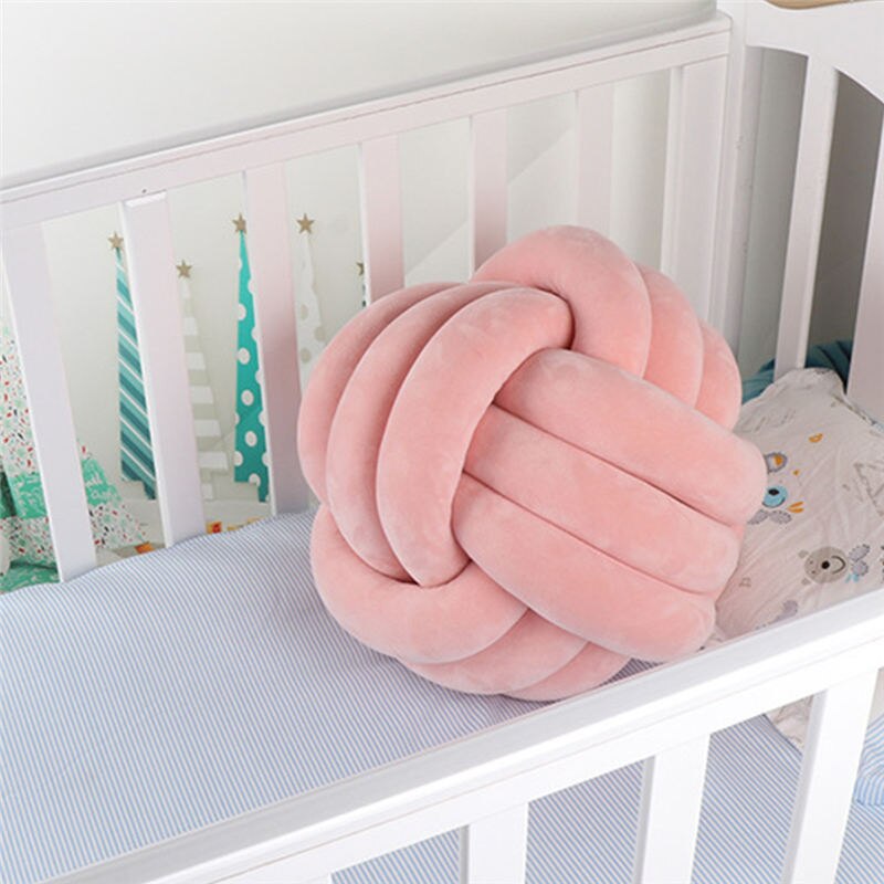Handgemaakte Braid Knoop Bal Kussen Baby Room Decor Peuter Baby Wieg Bed Rugleuning Ronde Kussen Kinderen Spelen Zachte Bescherming: pink-20cm